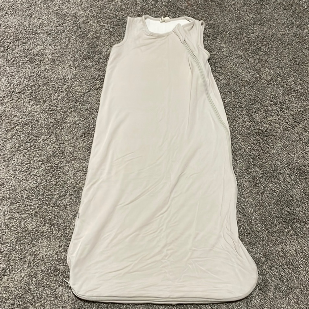 Kyte Baby 0.5 tog sleep bag in Oat excellent condition